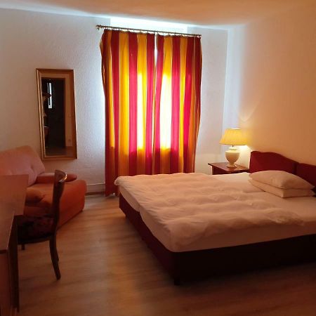 Hotel-Events Adlerpalast Rüsselsheim Zewnętrze zdjęcie