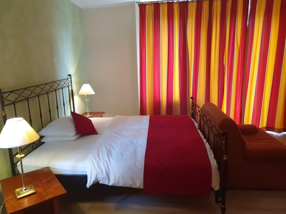 Hotel-Events Adlerpalast Rüsselsheim Zewnętrze zdjęcie